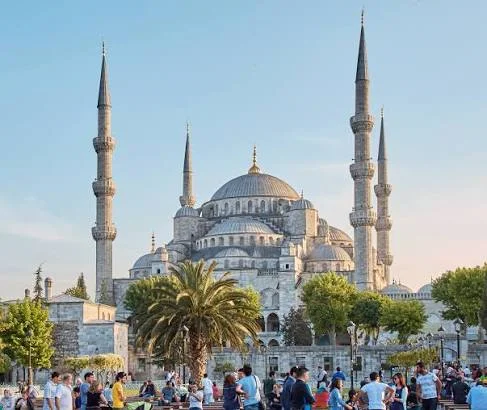 Sabiha Gökçen'den Sultanahmet'e En Kolay Ulaşım Yöntemleri